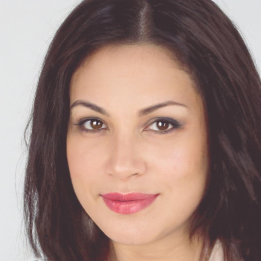 Linnea Bergström, Finanzanalystin und Dozentin bei drimexalova